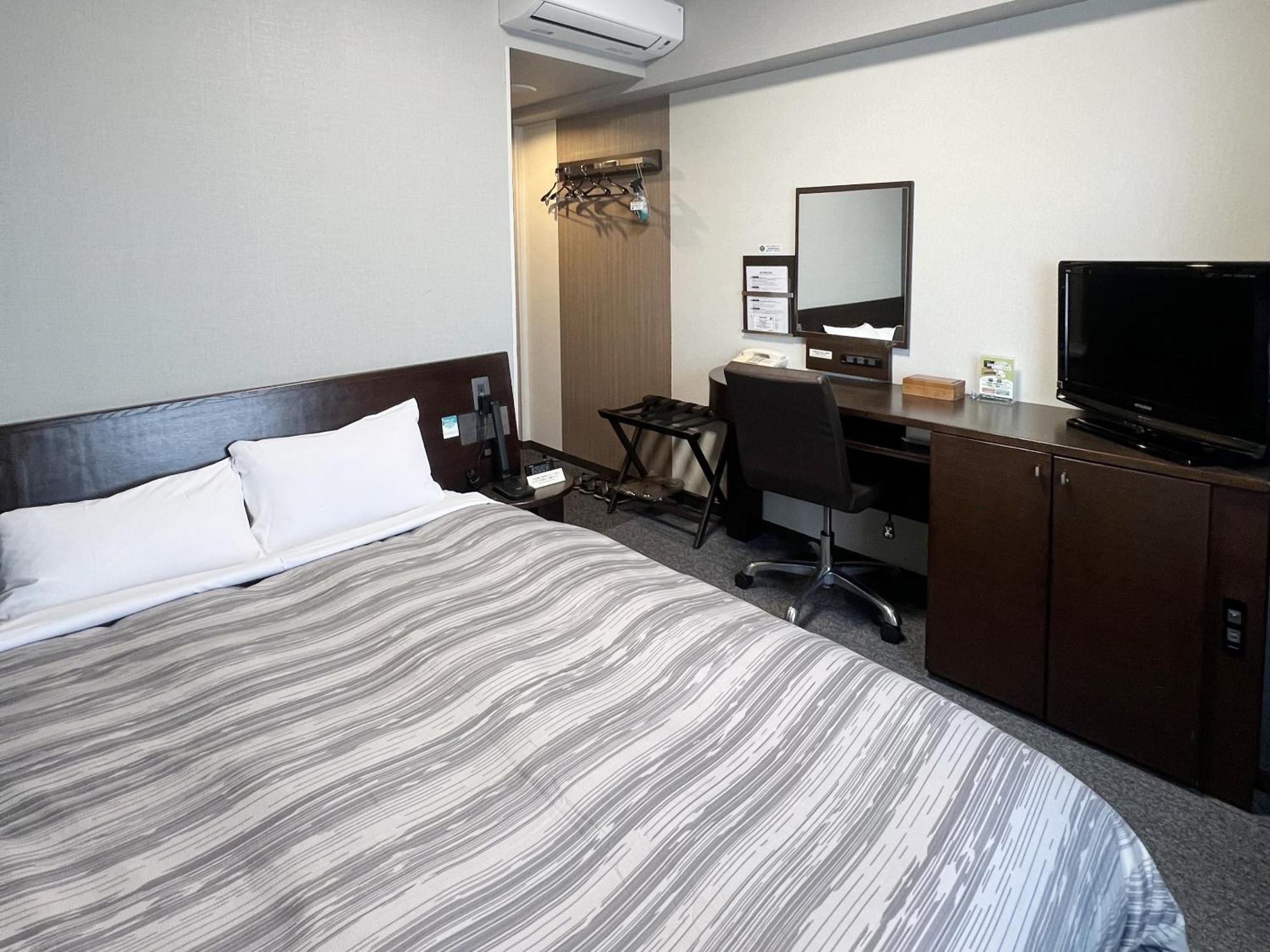 Hotel Route-Inn Shimodate Chikusei Екстериор снимка